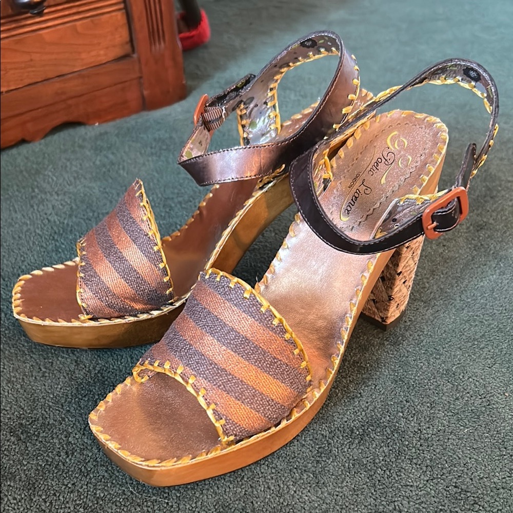 Poetic License Chic Wood Retro Boho Heels